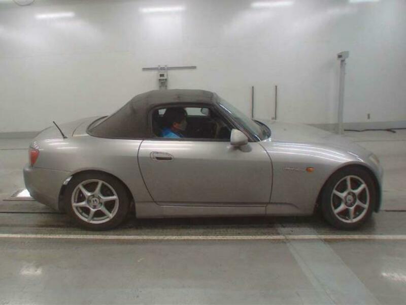 S2000