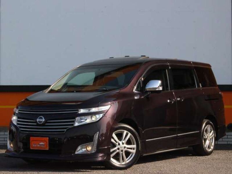 NISSAN ELGRAND