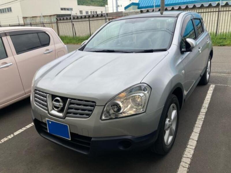 NISSAN DUALIS