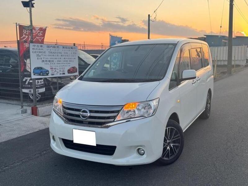 NISSAN SERENA