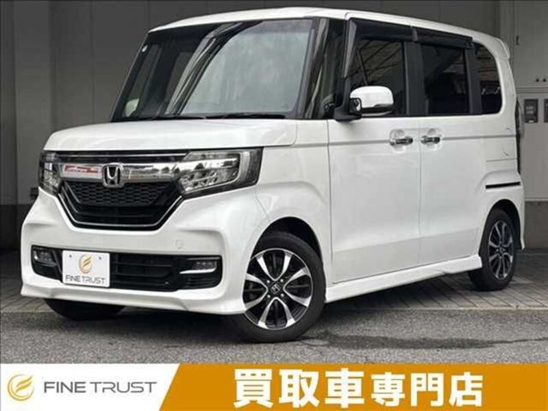 HONDA N BOX CUSTOM
