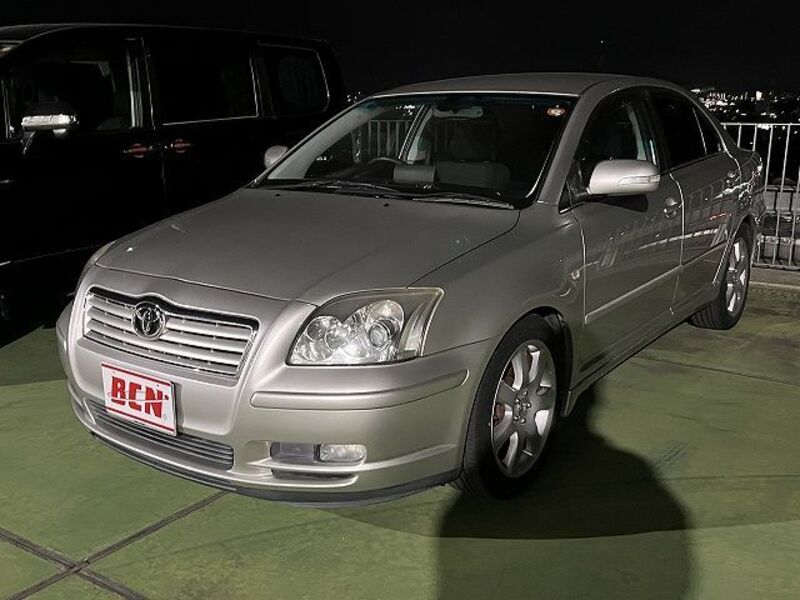 TOYOTA AVENSIS
