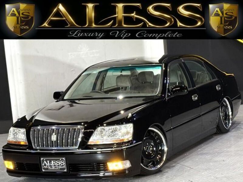 TOYOTA CROWN MAJESTA