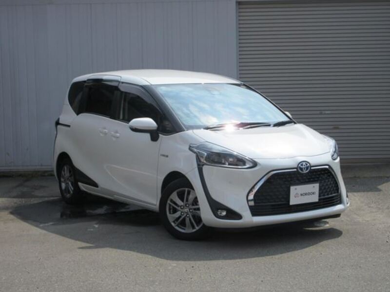 TOYOTA SIENTA