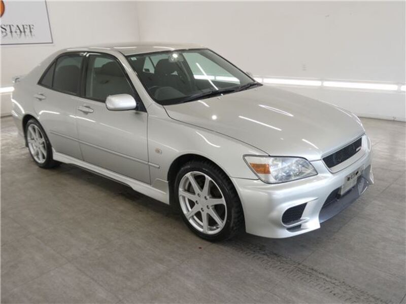 TOYOTA ALTEZZA