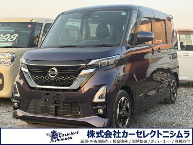 NISSAN ROOX