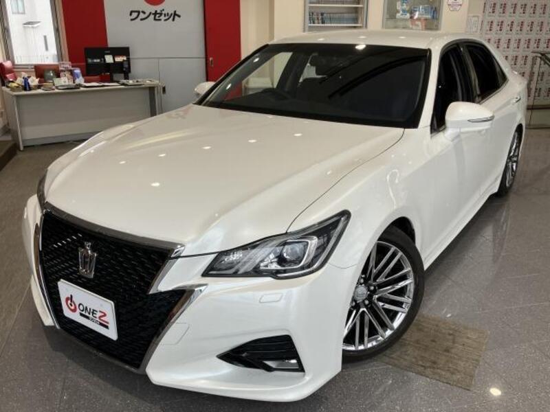 TOYOTA CROWN