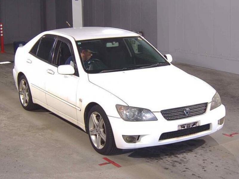 TOYOTA ALTEZZA