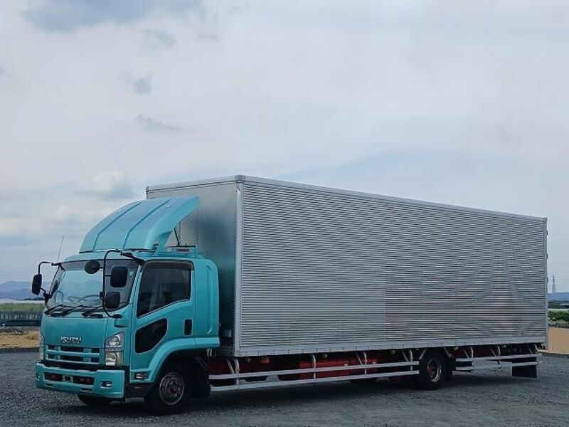 ISUZU FORWARD
