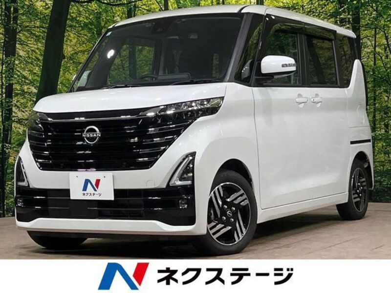 NISSAN ROOX