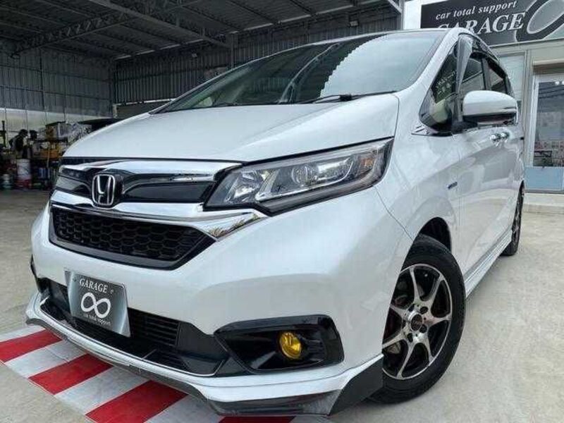 HONDA FREED HYBRID