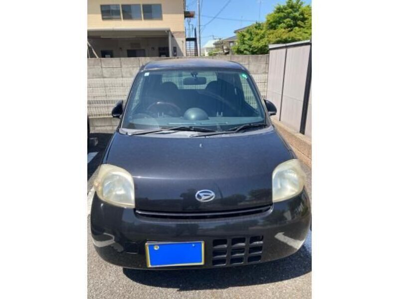 DAIHATSU ESSE