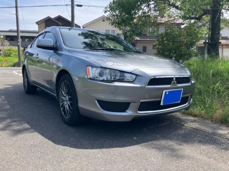 MITSUBISHI GALANT FORTIS