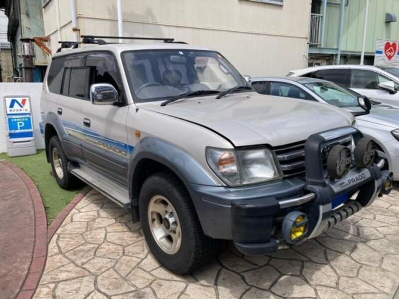 TOYOTA LAND CRUISER PRADO