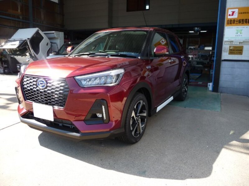 DAIHATSU ROCKY