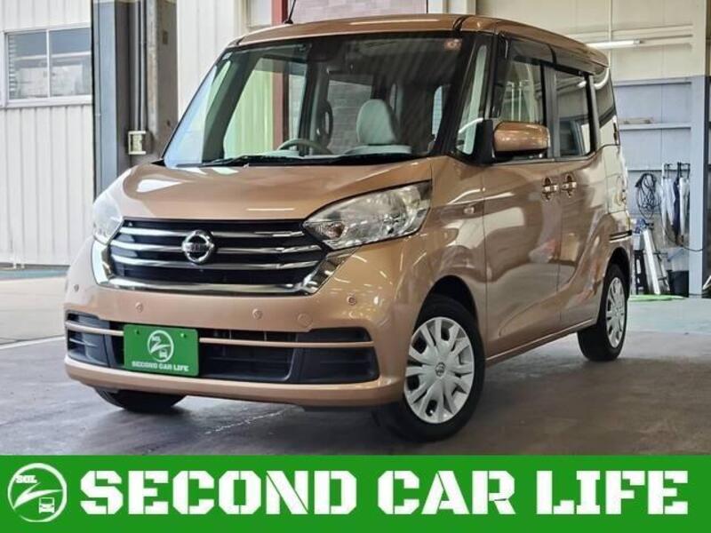 NISSAN DAYZ ROOX