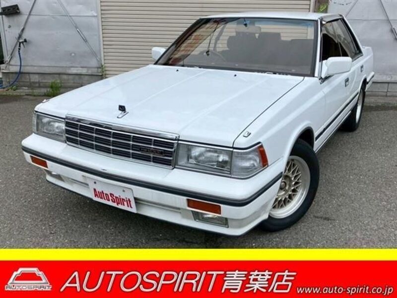 NISSAN LAUREL