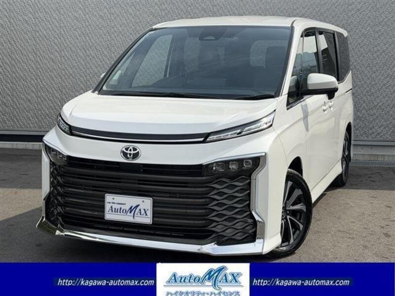 TOYOTA VOXY