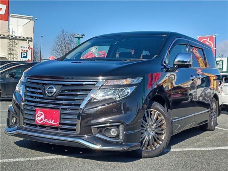 NISSAN ELGRAND