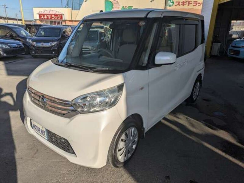 NISSAN DAYZ ROOX