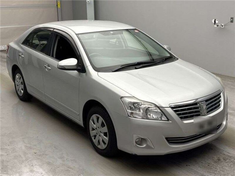 TOYOTA PREMIO