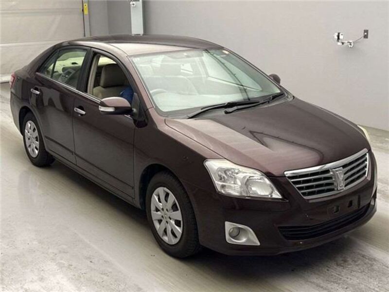TOYOTA PREMIO