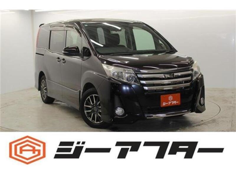 TOYOTA NOAH