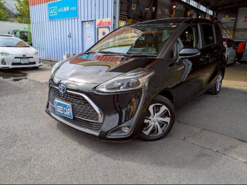 TOYOTA SIENTA