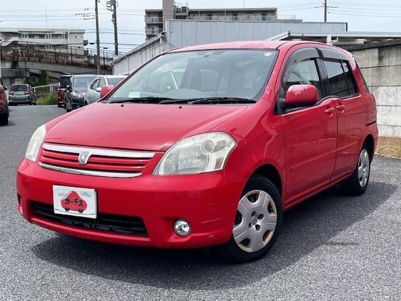 TOYOTA RAUM