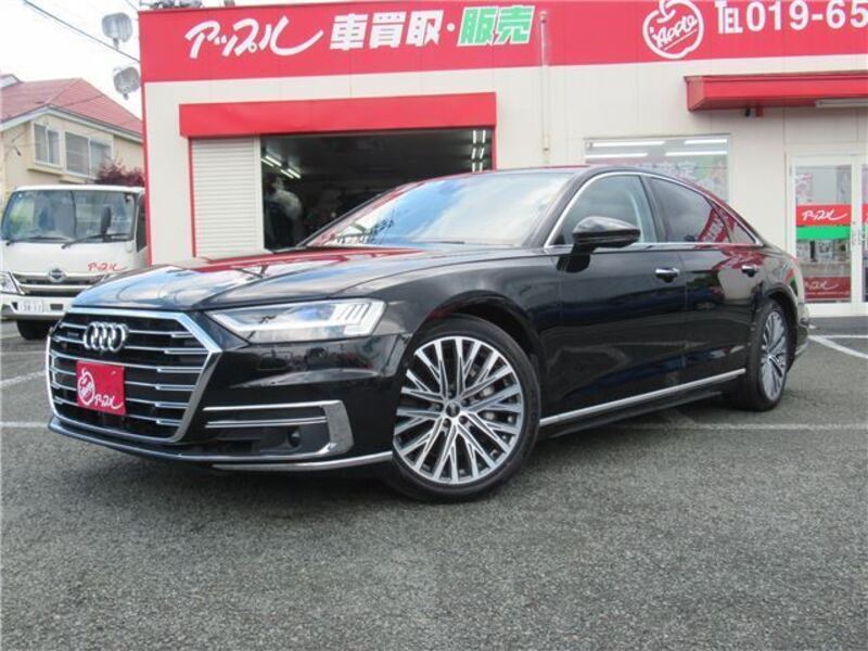 AUDI A8