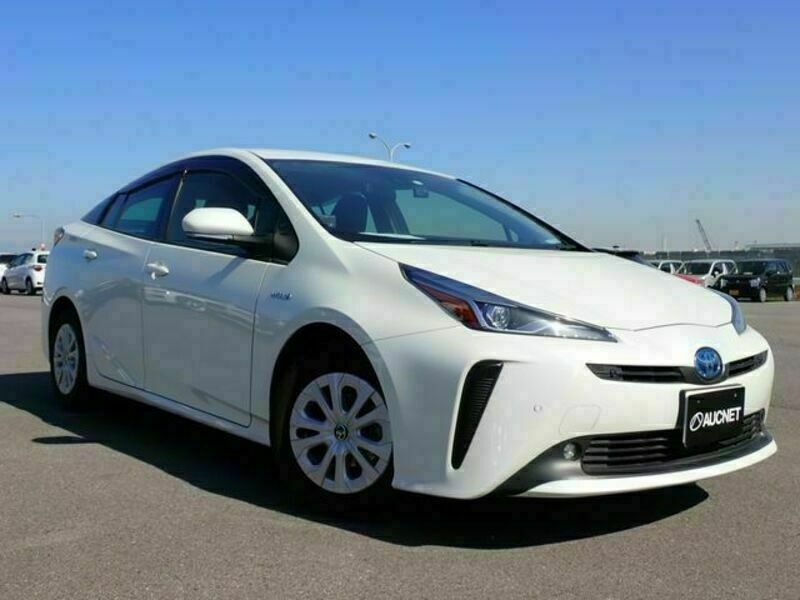 Used 2019 TOYOTA PRIUS ZVW51 | SBI Motor Japan