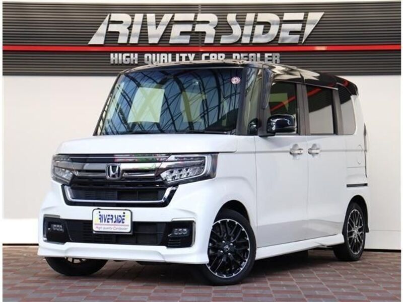 HONDA N BOX CUSTOM