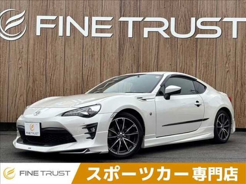 TOYOTA 86