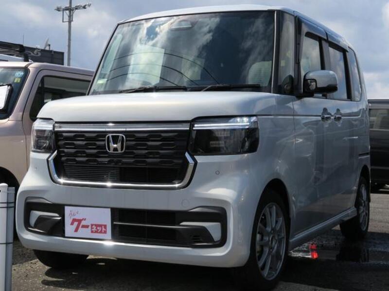 HONDA N BOX CUSTOM