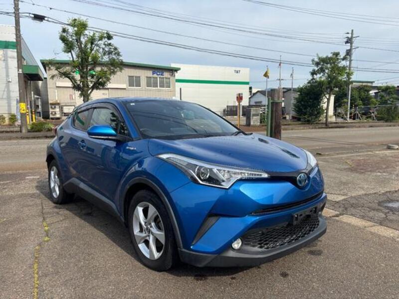 TOYOTA C-HR
