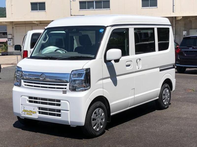NISSAN CLIPPER VAN
