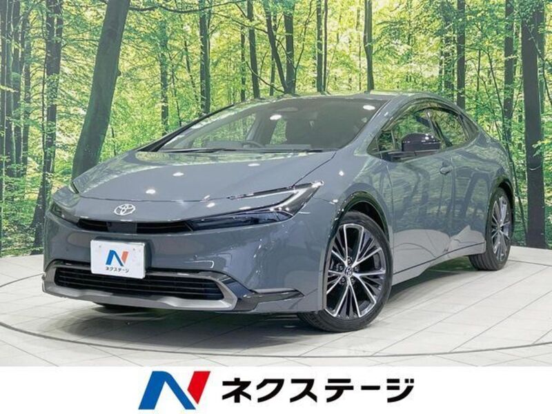 TOYOTA PRIUS
