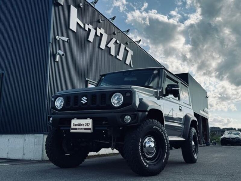 SUZUKI JIMNY SIERRA
