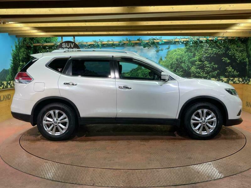 X-TRAIL-16