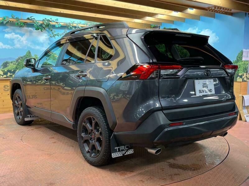 RAV4