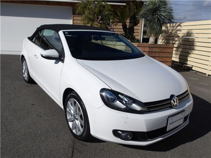 VOLKSWAGEN GOLF CABRIOLET