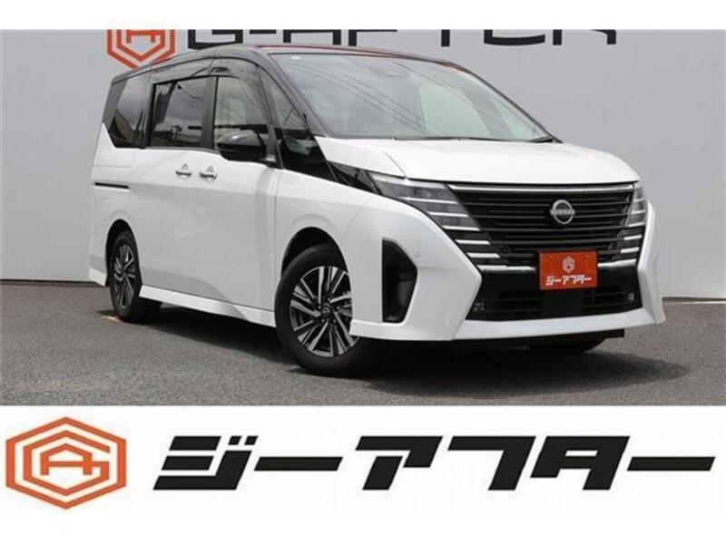 NISSAN SERENA