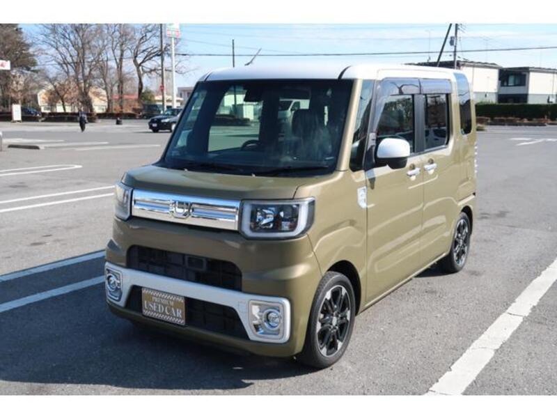 DAIHATSU WAKE