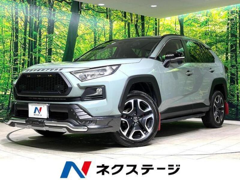 TOYOTA RAV4