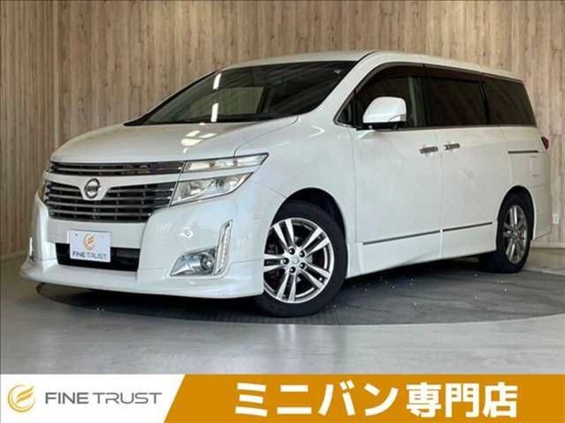 NISSAN ELGRAND