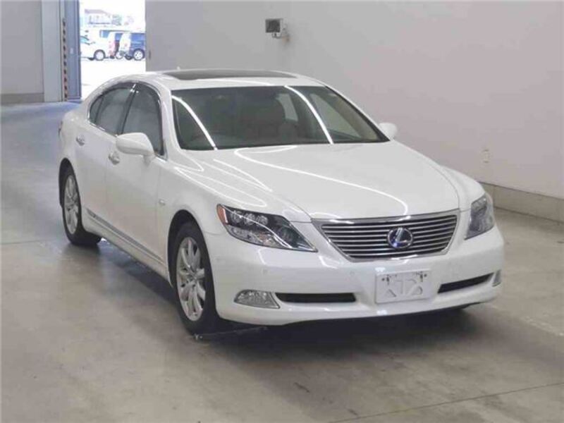 LEXUS LS