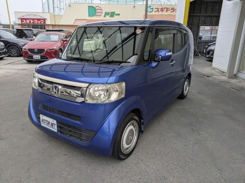 HONDA N BOX SLASH
