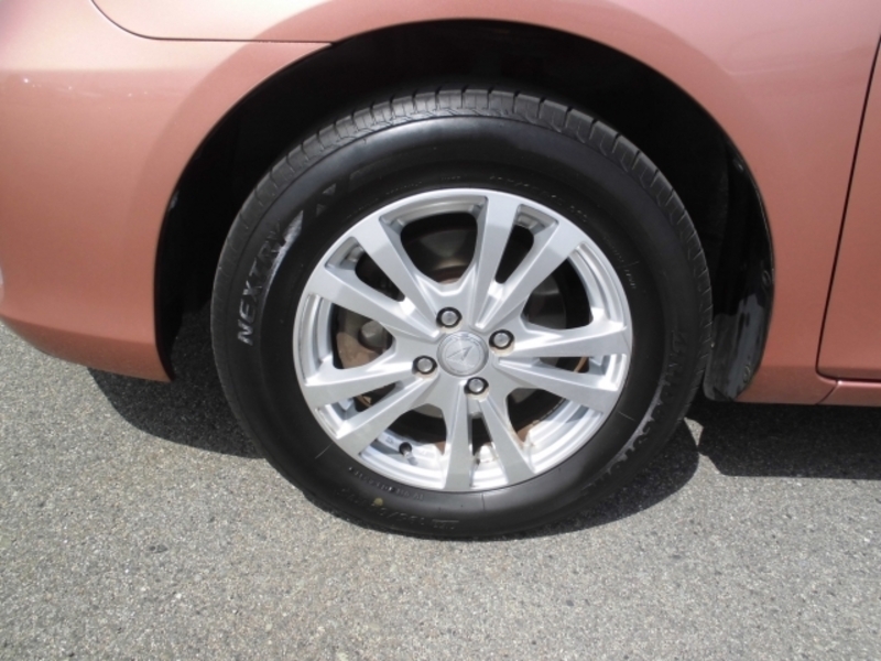 COROLLA FIELDER