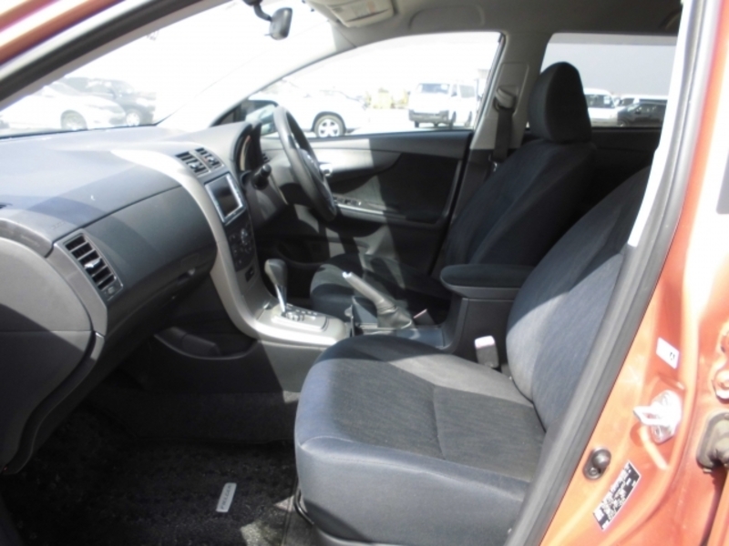 COROLLA FIELDER