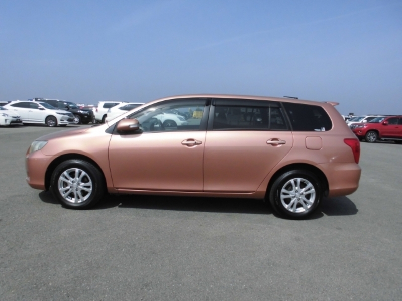 COROLLA FIELDER